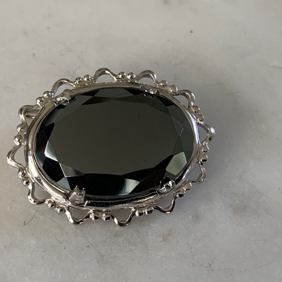 Faux Hematite Brooch - Picture 4 of 5
